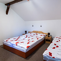Chambre à 3 lits